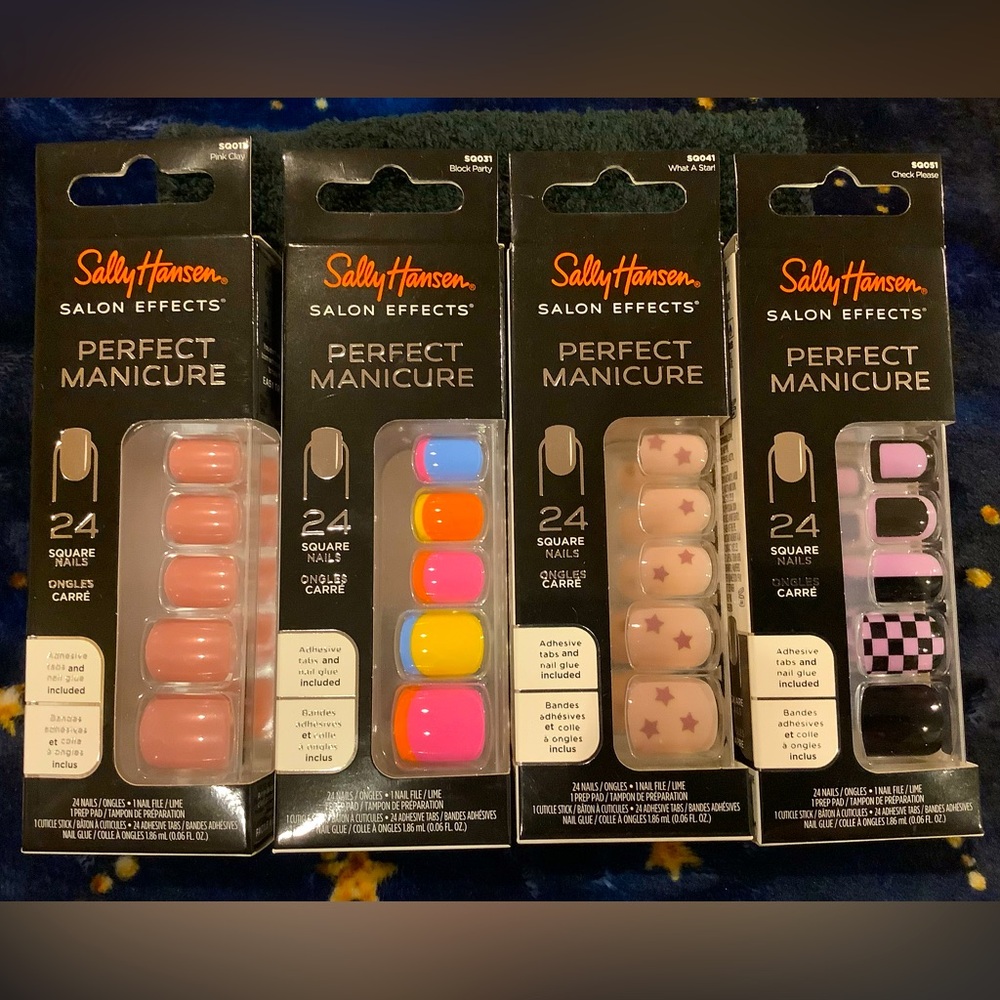 Sally Hansen nails, bundle of 4